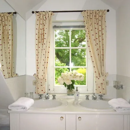 Gut Klein Bollhagen Ferienpark *